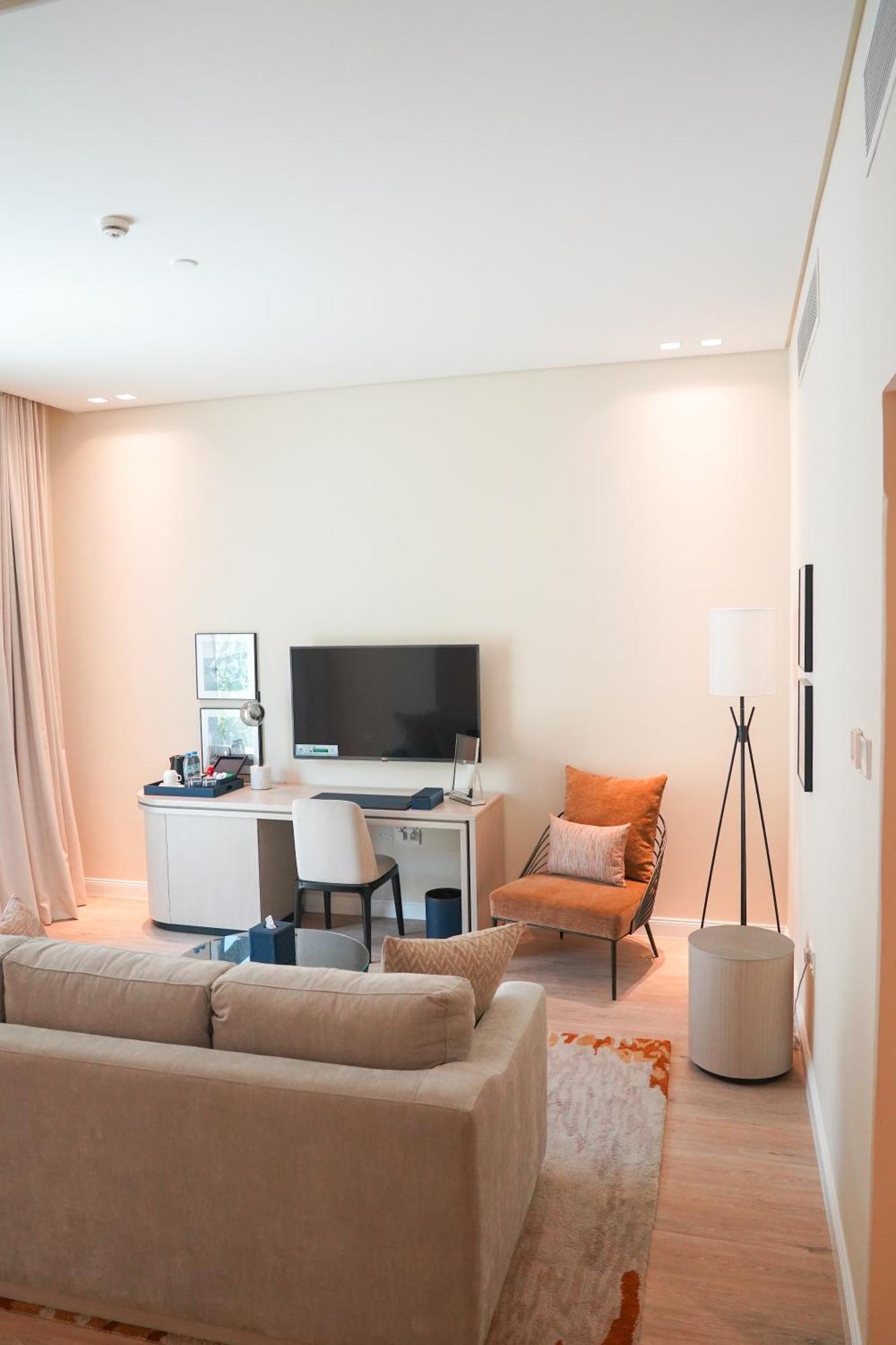 Andalus Al Seef & Abu Dhabi